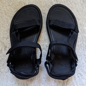 Teva Women's Hurricane XLT2 / Black / Size 5